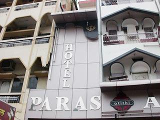 Hotel Paras