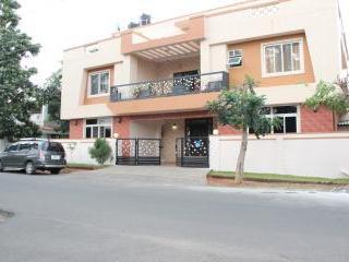 Corner Stay Serviced Apartment- Peelamedu