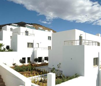 Lenikos Resort