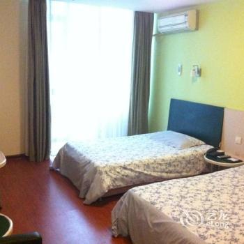 Motel 168 Shanghai Tianshan Road