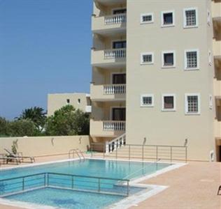 Socrates Studios & Apartments Karpathos Town