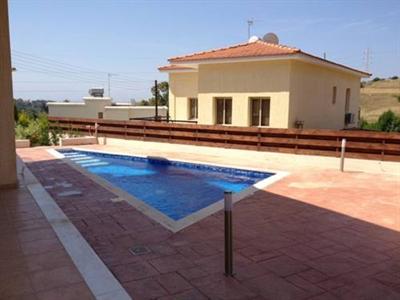 Leos Villa