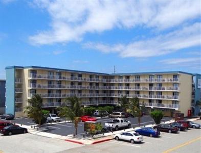 Coastal Palms Inn and Suites