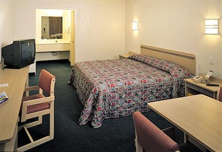 Motel 6 Hays