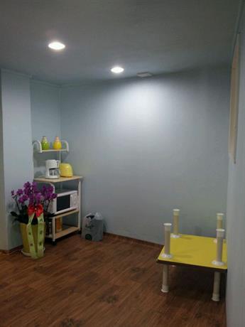 Hostel Korea 5
