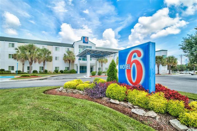 Motel 6 Columbia East