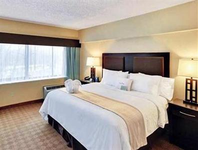 Doubletree Tinton Falls-Eatontown