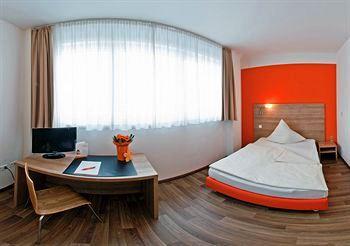 Orange Hotel und Apartments