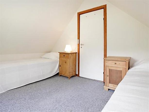 Two-Bedroom Holiday home in Tranekaer 5