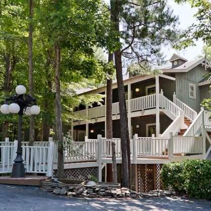 Stony Brook Chalets Gatlinburg