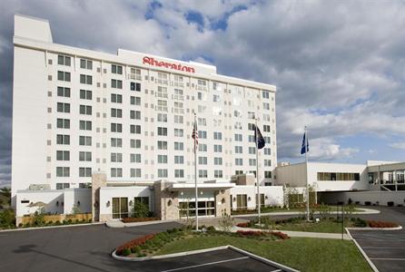 Sheraton Louisville Riverside Hotel