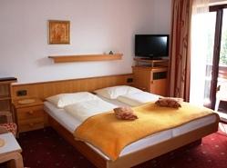 Pension & Ferienwohnungen Goldene Rose Villach