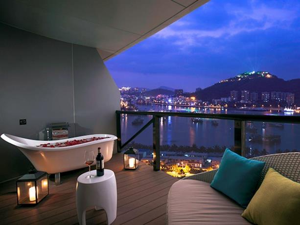 Phoenix Island Resort Sanya