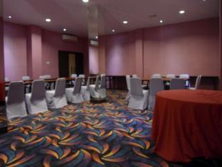 Atria Inn Makassar