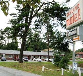 Skyland Motel