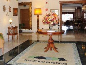 Hotel Los Cinco Enebros