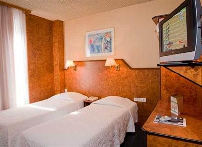 Hotel De Paris Boulogne-Billancourt