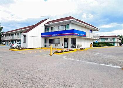 Motel 6 Hartford Windsor Locks