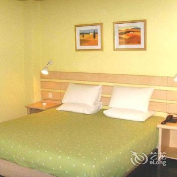 Home Inn Liuzhou Wuxing Walking Street