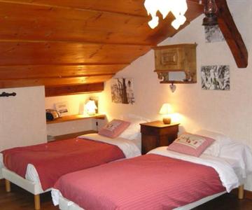 Appartement et Chambre d'hotes Les Fontaines