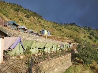 Whispering Pines Dhanaulti