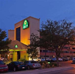 La Quinta Inn and Suites Lubbock West Medical Center