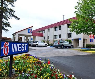 Motel 6 Portland - Tigard West