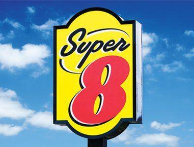 Super 8 Tianjin Guomin Heping Road