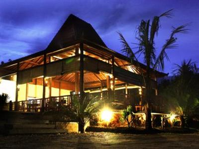 Exotic Komodo Hotel