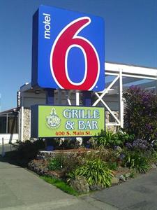 Motel 6 Fort Bragg