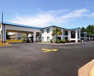 Baymont Inn & Suites Montgomery