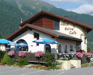 Hotel Pizzeria Selva Zernez