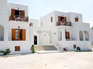Roussos Beach Hotel Kamari