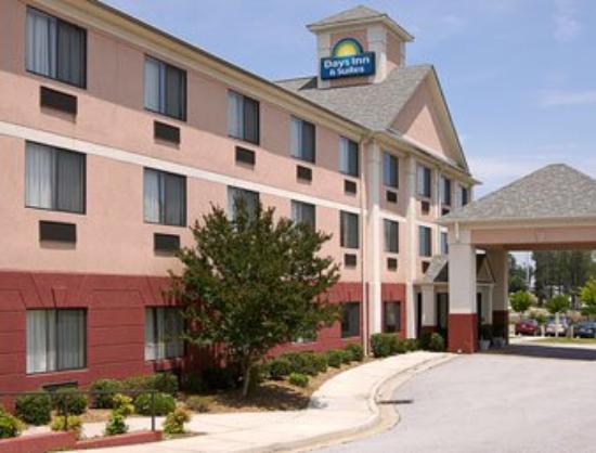 Days Inn Suites Augusta