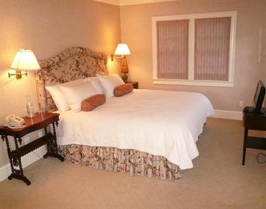 Starbuck Inn Bed & Breakfast