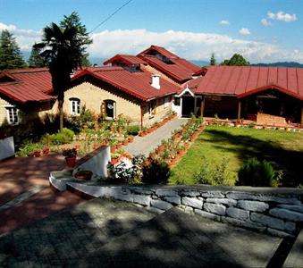 WelcomHeritage Windsor Lodge Ranikhet