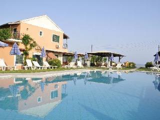 Kavos Plaza