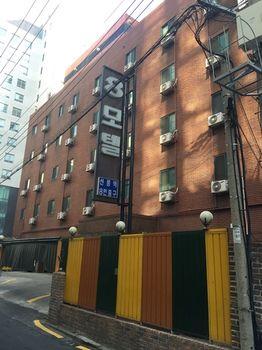 8 Motel