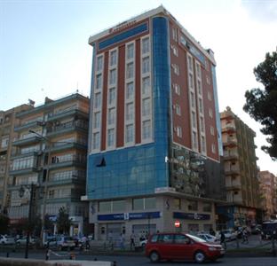 Akgol Renaissance Hotel