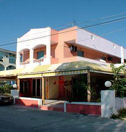 Nicholas Studios And Apartments Laganas