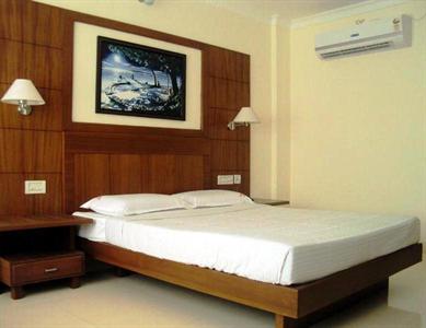 Hotel Peninsula Thrissur