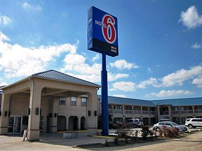 Motel 6 Seguin