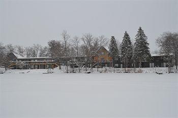 Currier's Lakeview Lodge