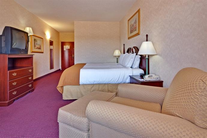 Holiday Inn Express Brookville