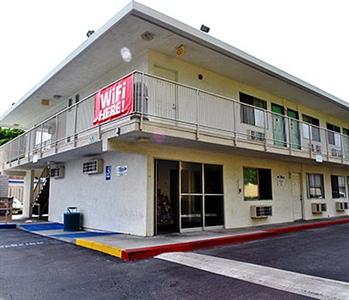 Motel 6 Santa Clara