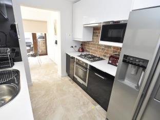 Ultimo Self-Contained Three-Bedroom House 25ADA