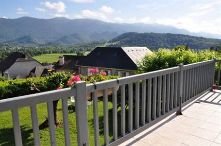 Chambres d'Hotes Aux Pieds des Pics