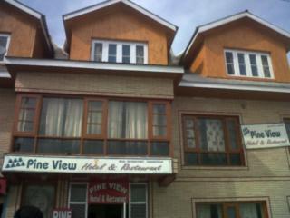 Hotel Pine View Tangmarg