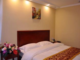 GreenTree Inn Beijing Changyang Town Jiazhou Shuijun Express Hotel