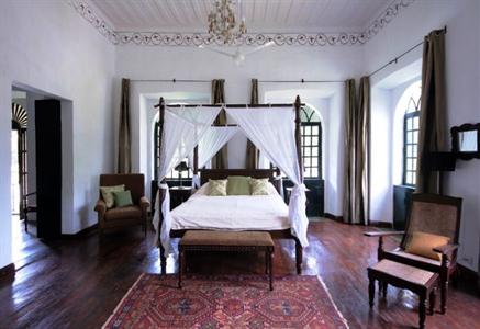 Annex Little Siolim Hotel